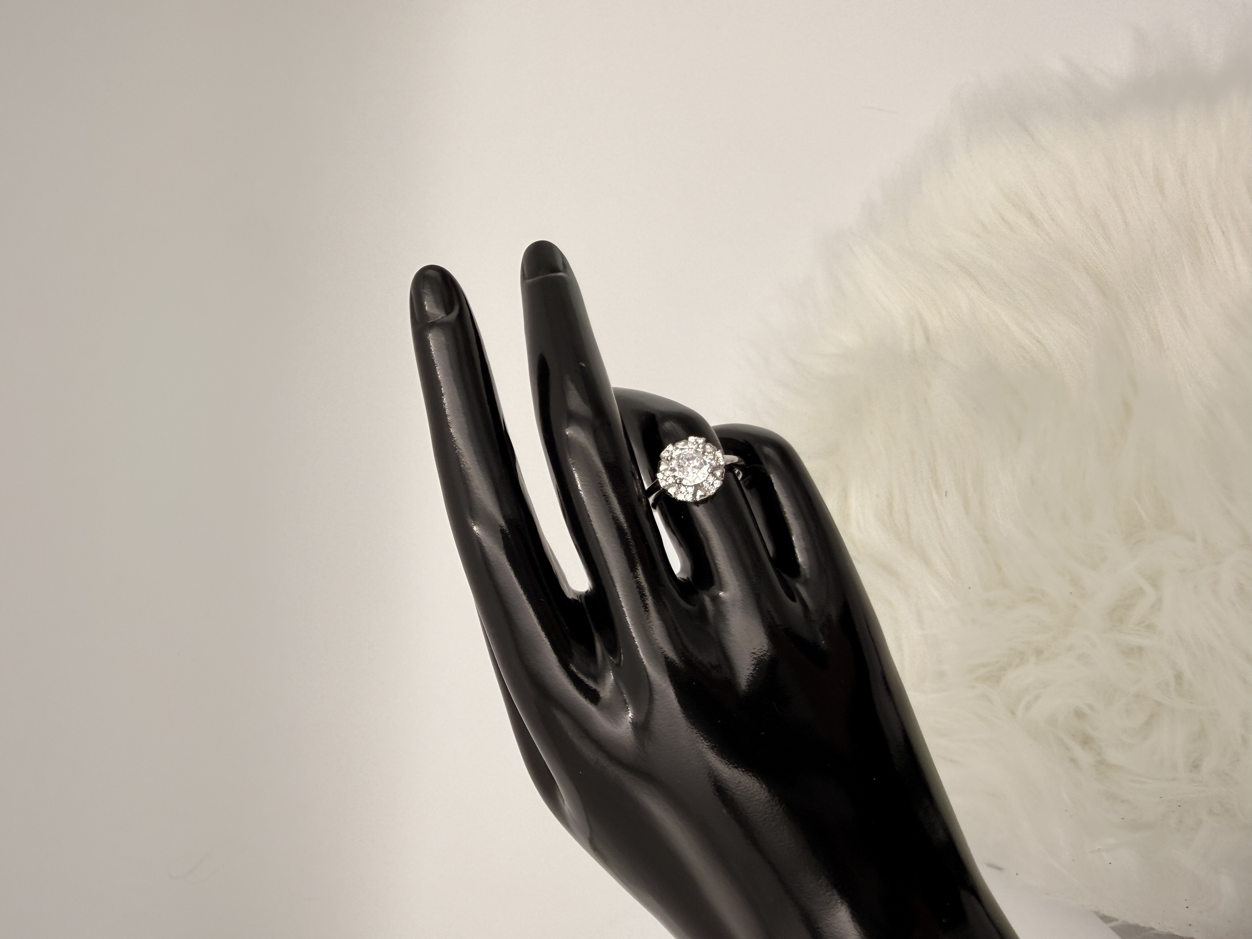 Luna Brillante - View 2