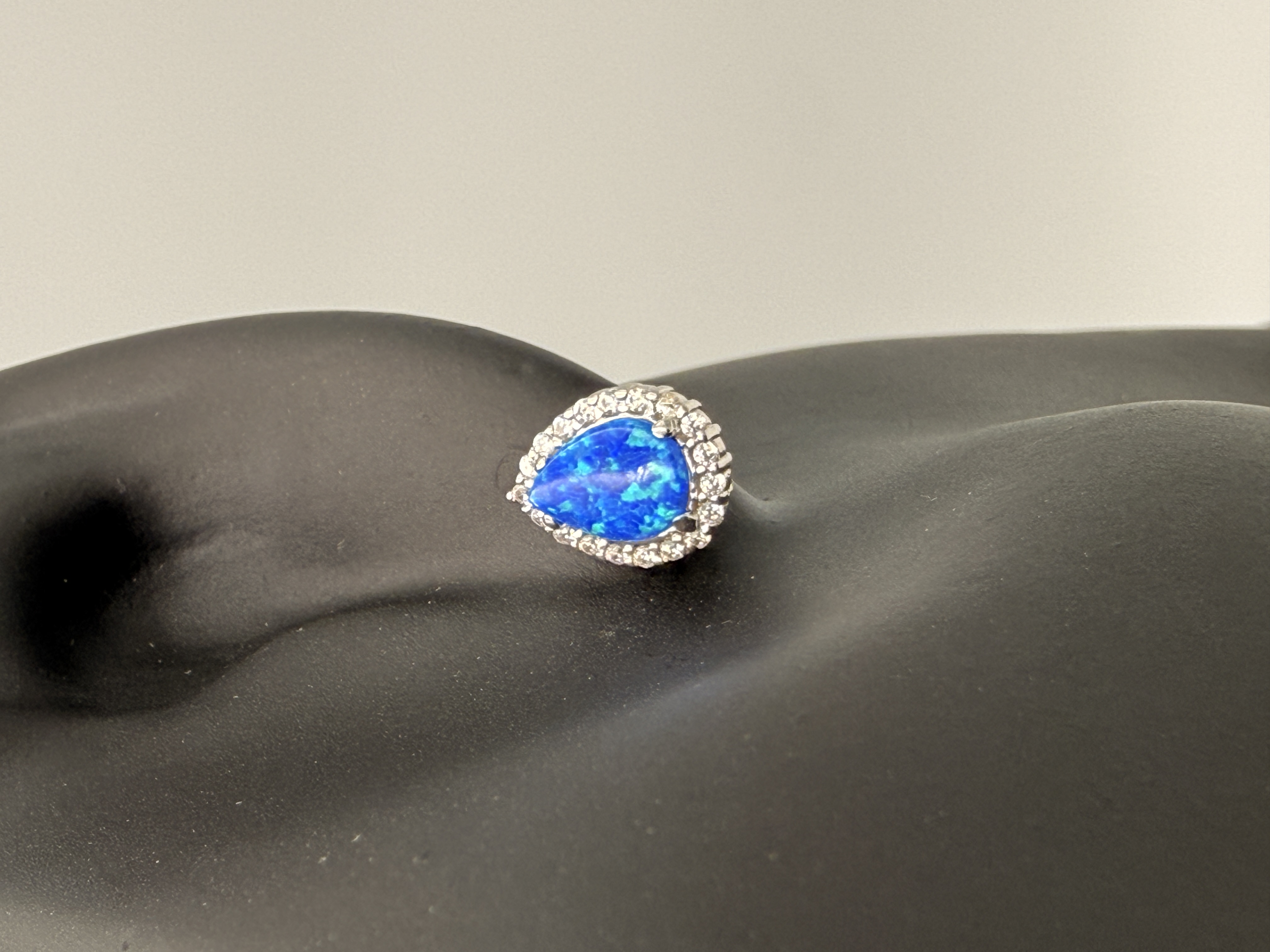 Opal Whisper - View 2